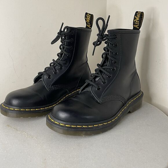 Dr. Martens 1460 8-Eye Lace Up Black Smooth Leather Boots Women US 6 | UK 4 - Picture 16 of 16